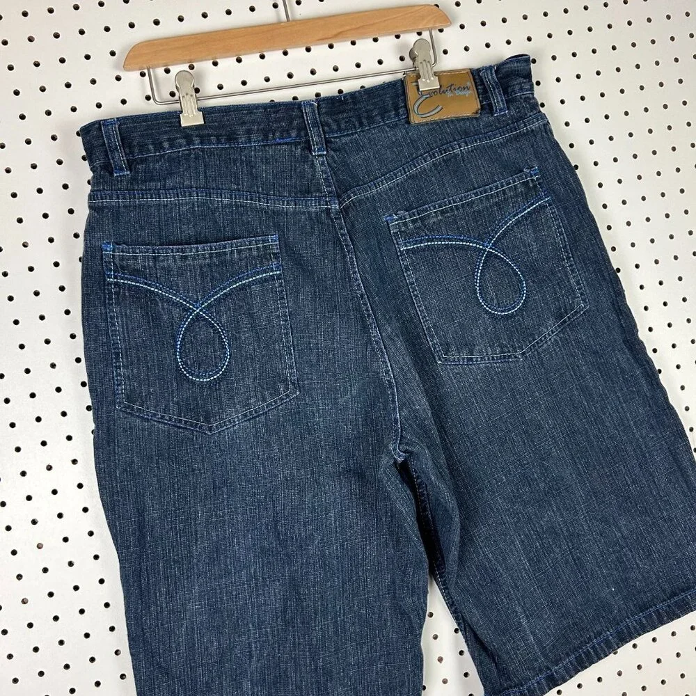 Evolution in Design Embroidered Baggy Jean Shorts Sz 40 Jorts Wide Leg Skate Y2K